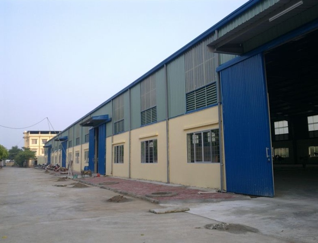 Bán và cho thuê 6000m3 kho, nhà xưởng, mặt bằng tại KCN Xương Giang